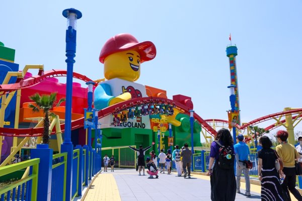 日天金策略 文汇视讯｜再添全新文旅地标！上海乐高乐园开园迎客